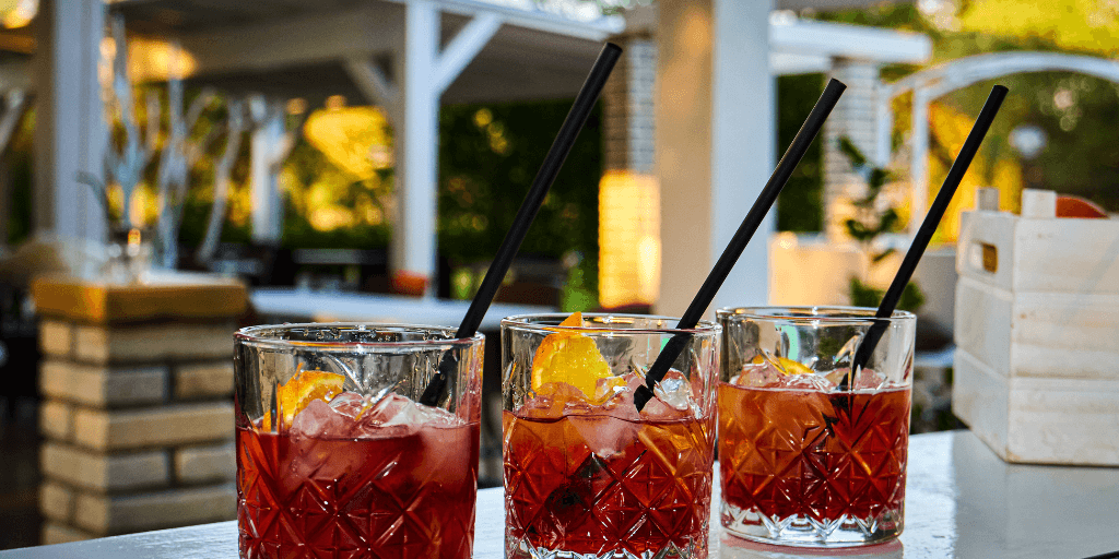 What Happens When You Give People 30 Minute Drink Deals? Magic.